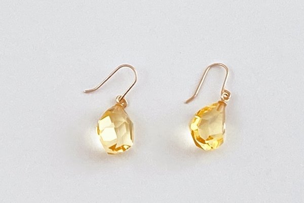 画像3: 琥珀ピアス (3)
