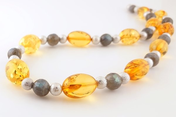 画像4: 琥珀ネックレス・ピアスセット品 (4)