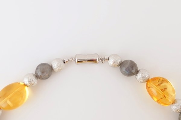 画像3: 琥珀ネックレス・ピアスセット品 (3)