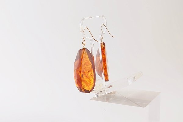 画像5: 琥珀ピアス (5)