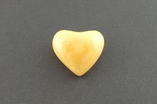 W7 琥珀 ピンブローチ 花モチーフ シルバー？ ヴィンテージ 断捨離 遺品整理 W7 琥珀 ピンブローチ 花モチーフ シルバー？ ヴィンテージ 断捨