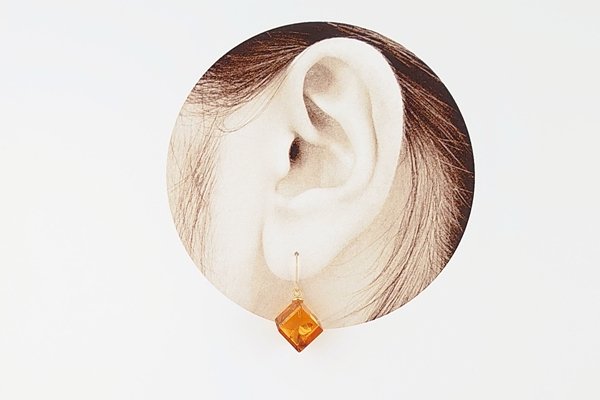 画像5: 琥珀ピアス (5)