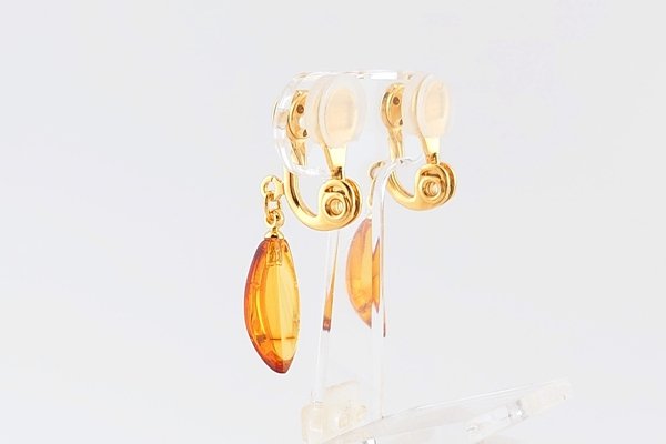 画像4: 琥珀イヤリング (4)