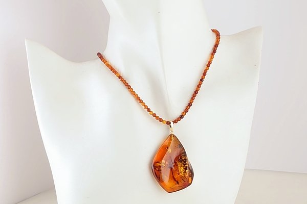 画像5: 琥珀ペンダント（ネックレス付き） (5)