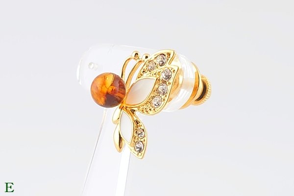 画像16: 琥珀ブローチ (16)