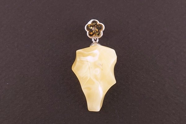 画像3: 久慈琥珀のお楽しみ袋　￥55,000 (3)