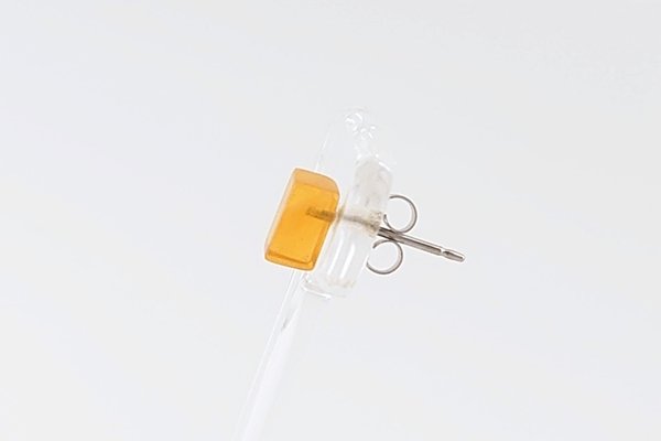 画像4: 【片耳】久慈産琥珀ピアス (4)