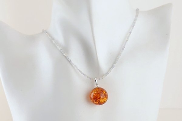 画像6: 琥珀ペンダント（天然石ネックレス付き） (6)