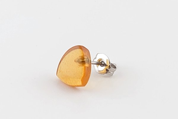 画像1: 【片耳】久慈産琥珀ピアス (1)