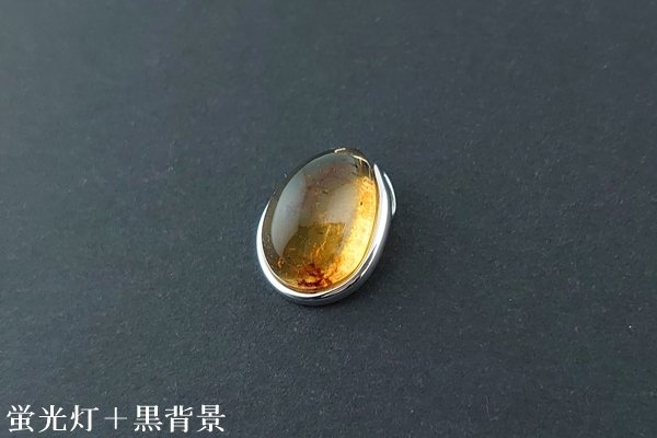 画像4: ブルーアンバーペンダント (4)