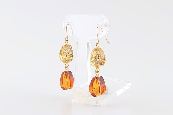 画像2: 琥珀ピアス (2)