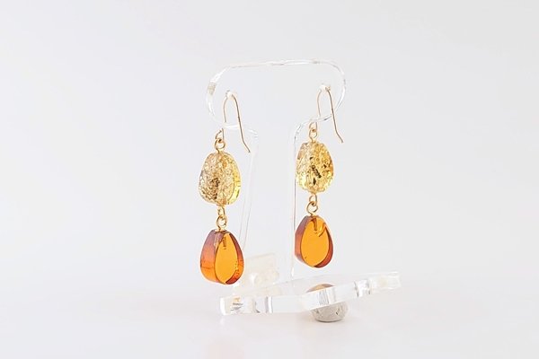 画像4: 琥珀ピアス (4)