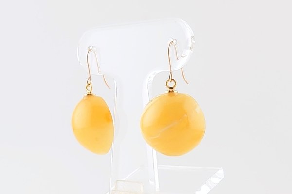画像3: 琥珀ピアス (3)