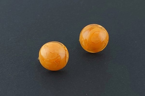 画像1: 琥珀イヤリング (1)