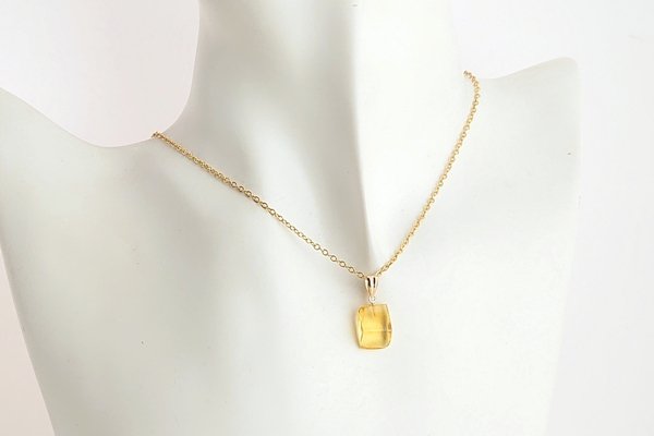 画像8: ブルーアンバーペンダント (8)