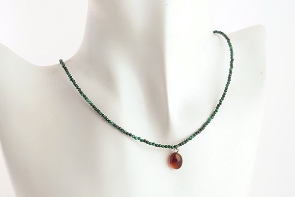 画像5: 久慈産琥珀ネックレス（マラカイト） (5)